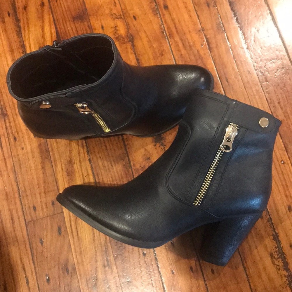 Apt 9 Booties